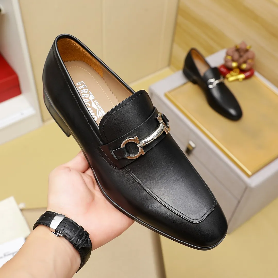 Men's shoes 💰600 🕷🕷🐂【Ferragamo】 Popular fashionable casual shoes🇨🇳Official website counter 1:1 production, original mold opening💯Good quality can be seen, imported high-end first-layer pebbled calfskin, water-dyed🐂leather lining🌿very clear texture, high-quality waterproof, non-slip and wear-resistant outsole🎋high quality and low price, truly handmade🍓, 7 colors available! Code number 38-44 (45. To be customized)